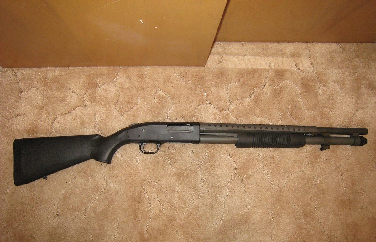 Mossberg 590 Tactical
